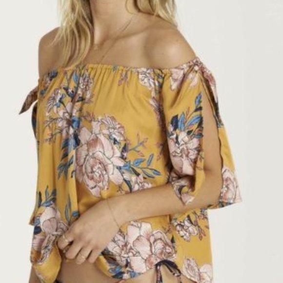 NWOT Billabong S off shoulder top - Picture 2 of 3